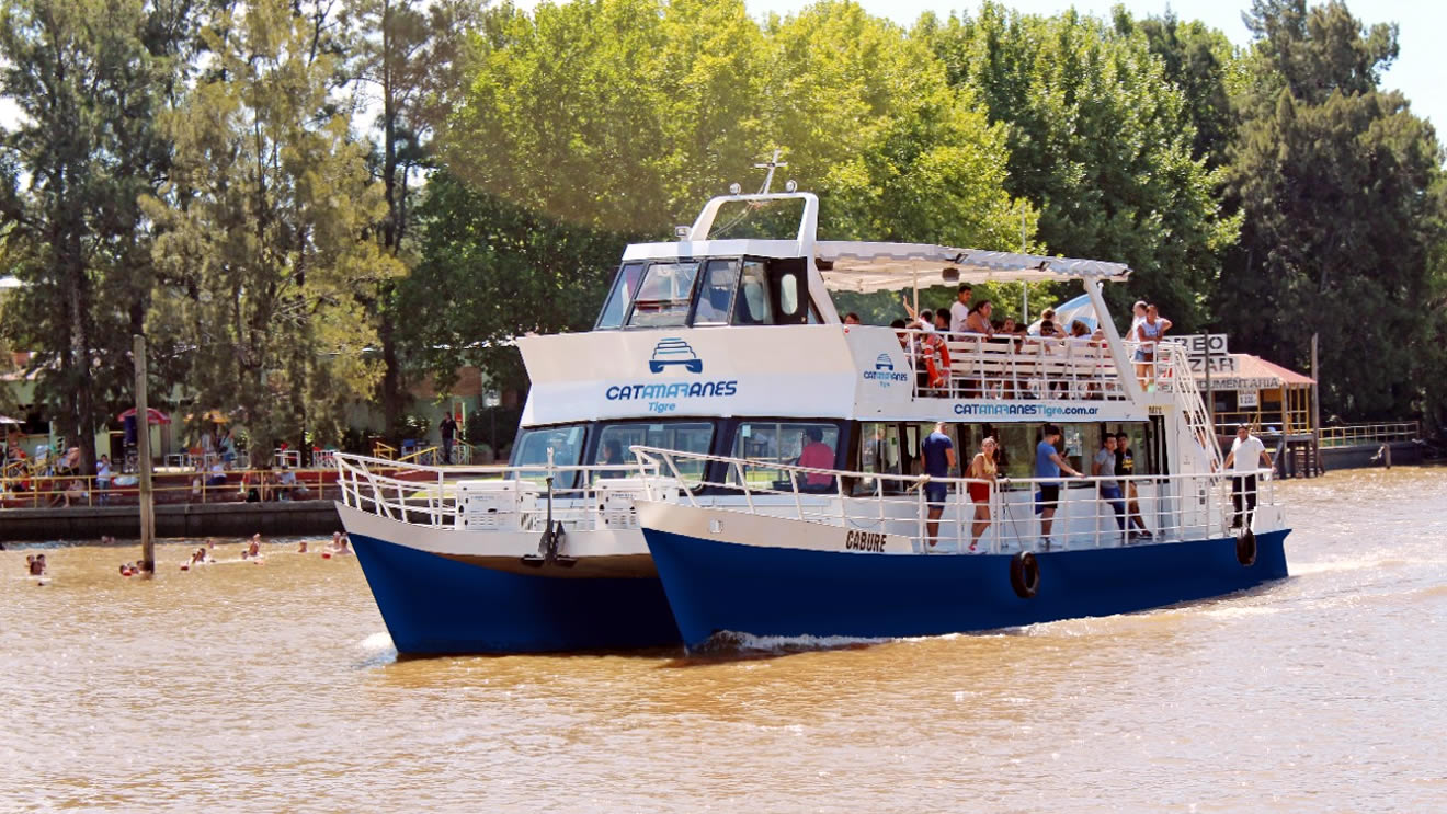 Paseo Náutico por el Tigre