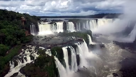 Cataratas del Iguazu desde el Aire